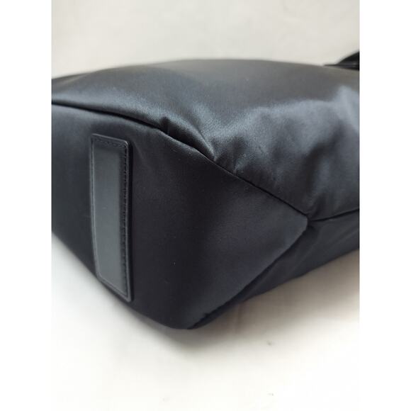 Tumi Devoe Hope Tote Black Nylon Double Handle Zipper Large Travel Bag - Picture 8 of 16